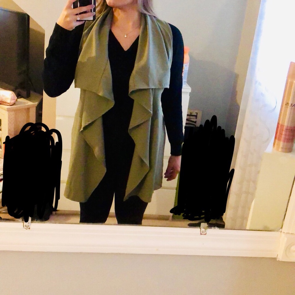 Sleeveless Duster